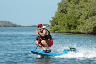 Illustration for article titled With a Powersurf FX, Surf's Always Up